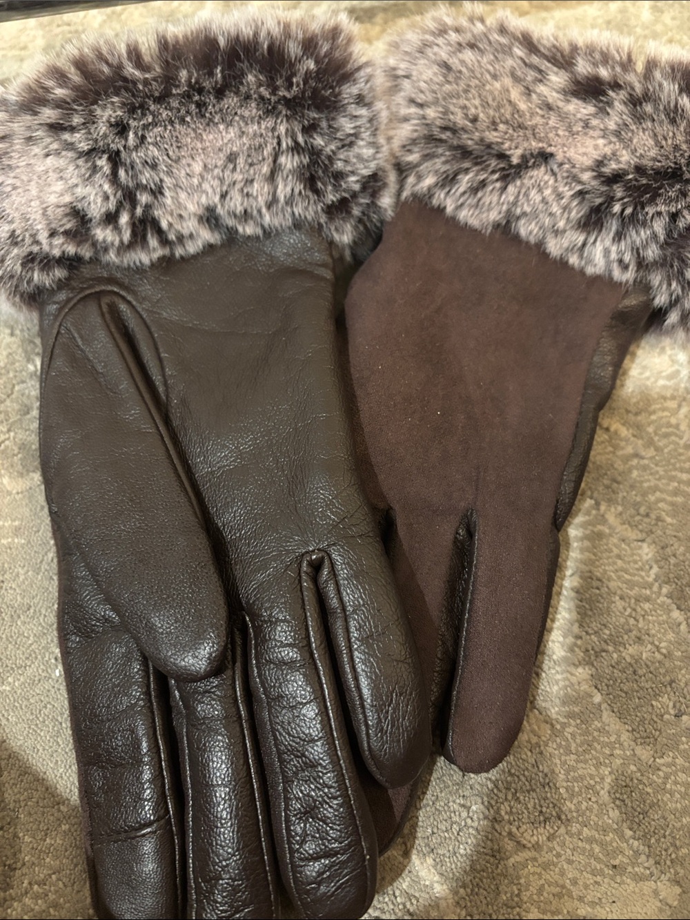 Look Faux Fur Trim Leather Glove in Dark Brown size medium